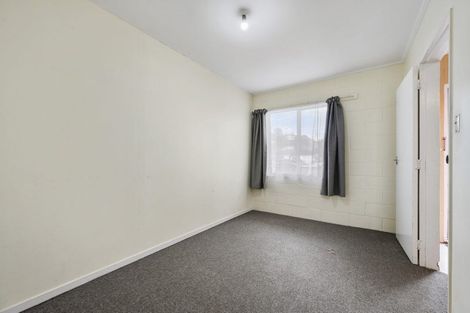 Photo of property in 6/175 Queens Drive, Lyall Bay, Wellington, 6022