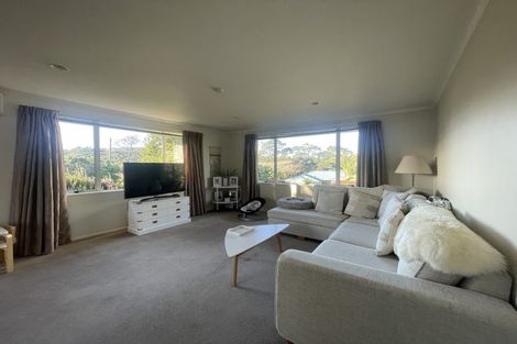 Photo of property in 83 Te Wharau Drive, Greenhithe, Auckland, 0632