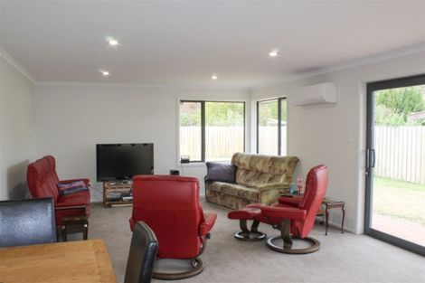 Photo of property in 71a Bledisloe Street, Kurow, 9435