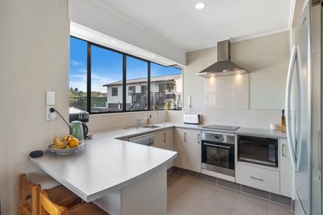 Photo of property in 60 Meander Drive, Welcome Bay, Tauranga, 3112