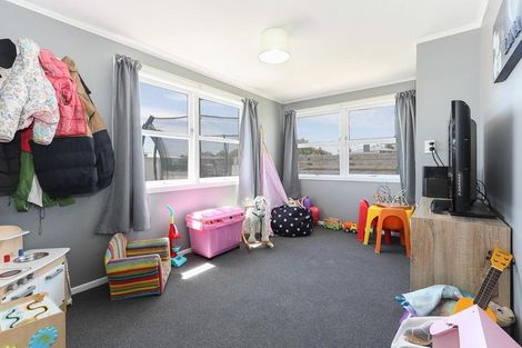Photo of property in 20c Logan Street, Fairy Springs, Rotorua, 3015