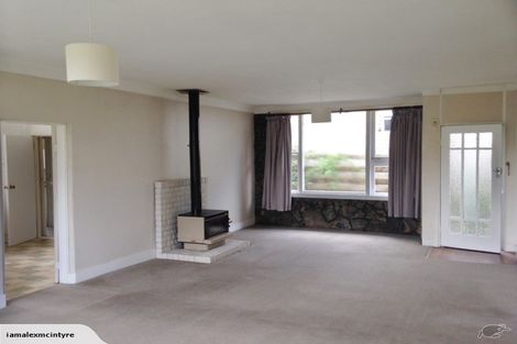 Photo of property in 60 D'oyly Drive, Stanmore Bay, Whangaparaoa, 0932