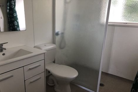 Photo of property in 2/2a Ascot Avenue, Narrow Neck, Auckland, 0624