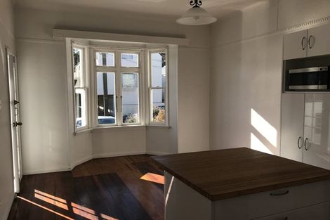 Photo of property in 54 Elizabeth Street, Mount Victoria, Wellington, 6011