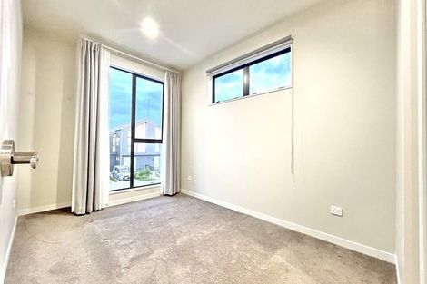Photo of property in 24 Porowha Road, Westgate, Auckland, 0814