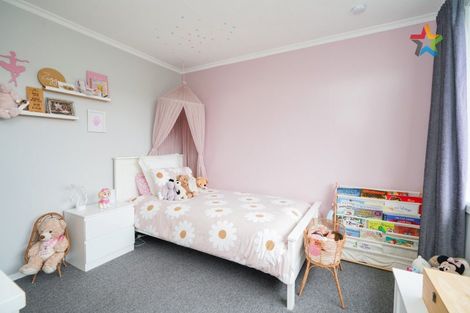 Photo of property in 6 Paisley Street, Kew, Invercargill, 9812