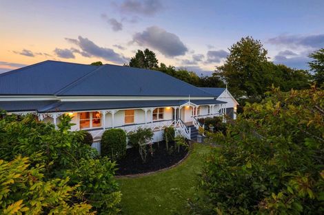 Photo of property in 9 Birchwood Grove, Greenhithe, Auckland, 0632