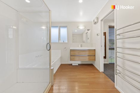 Photo of property in 37 Duxford Crescent, Fairfield, Dunedin, 9018