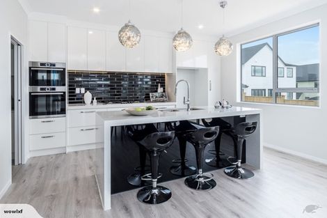 Photo of property in 9 Takurua Terrace, Orewa, 0931