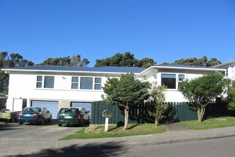 Photo of property in 5 Truscott Avenue, Johnsonville, Wellington, 6037