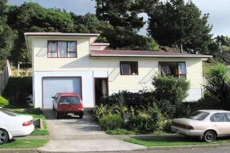 Photo of property in 47 Cardiff Crescent, Cannons Creek, Porirua, 5024