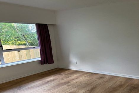 Photo of property in 2/29 Danbury Drive, Torbay, Auckland, 0630