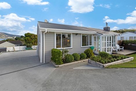 Photo of property in 81 Waiuta Street, Titahi Bay, Porirua, 5022