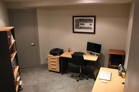 Photo of property in Cooks Apartments, Gg/24 James Cook Crescent, Remuera, Auckland, 1050