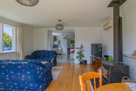 Photo of property in 24 Rhodes Street, Pareora, 7912