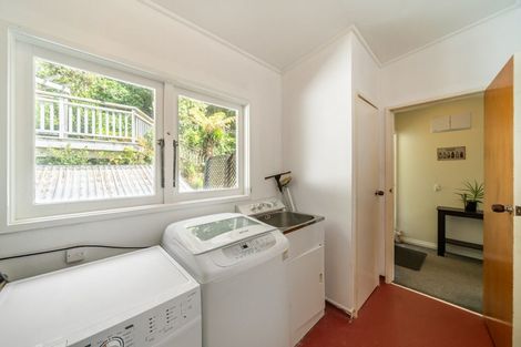 Photo of property in 42b Nikau Street, Eastbourne, Lower Hutt, 5013