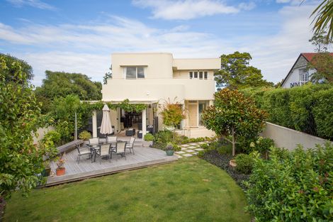 Photo of property in 224 Victoria Avenue, Hokowhitu, Palmerston North, 4410