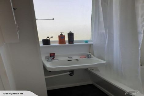 Photo of property in 78-80 Hereford Street, Cannons Creek, Porirua, 5024