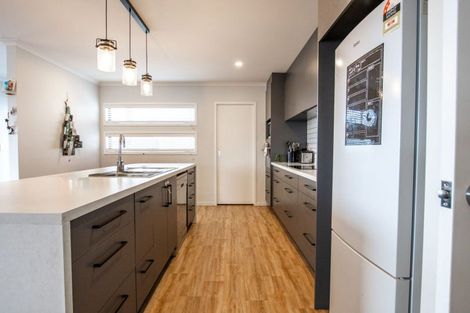 Photo of property in 27 Hass Drive, Ohauiti, Tauranga, 3112