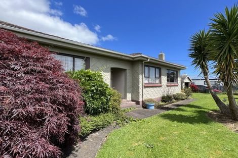 Photo of property in 51 Seymour Street, Waitara, 4320