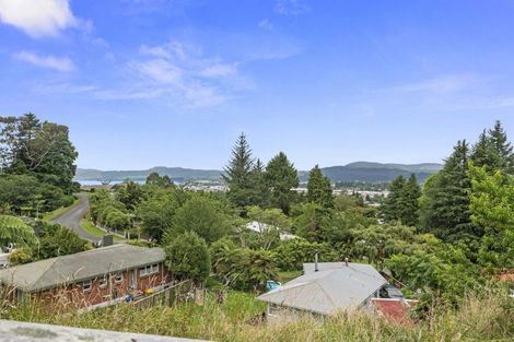 Photo of property in 5 Edward Street, Western Heights, Rotorua, 3015