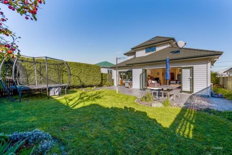 Photo of property in 9 Heretaunga Street, Petone, Lower Hutt, 5012