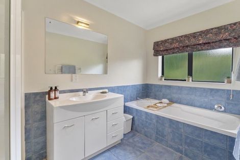 Photo of property in 24 Millhaven Place, Otaki, 5512