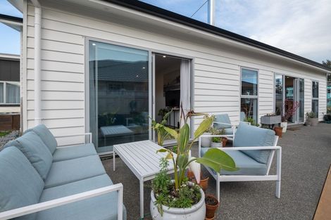 Photo of property in 19 Breakwater Way, Whitby, Porirua, 5024