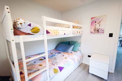 Photo of property in 16 Shelly Beach Road, Shelly Beach, Helensville, 0874