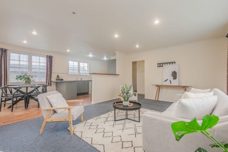 Photo of property in 1 Wairau Place, Kelvin Grove, Palmerston North, 4414