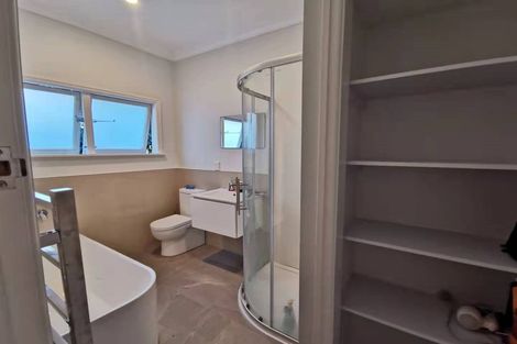 Photo of property in 157 Fendalton Road, Fendalton, Christchurch, 8041