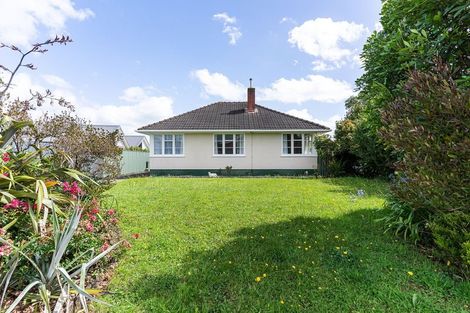 Photo of property in 22 Moheke Avenue, Roslyn, Palmerston North, 4414