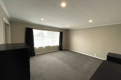 Photo of property in 27 Warkworth Grove, Bell Block, New Plymouth, 4312