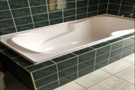 Photo of property in 9 Balmoral Drive, Hilltop, Taupo, 3330