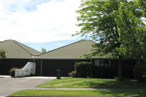 Photo of property in 39a Apsley Drive, Avonhead, Christchurch, 8042