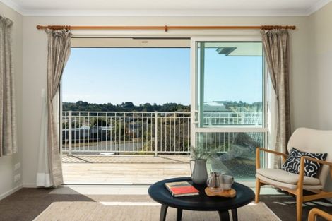 Photo of property in 5 Carex Close, Pyes Pa, Tauranga, 3112