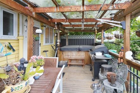 Photo of property in 43 Bordesley Street, Phillipstown, Christchurch, 8011