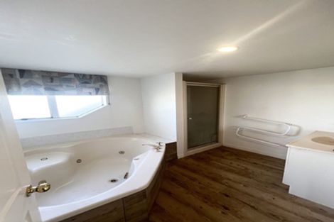 Photo of property in 89 Peer Street, Ilam, Christchurch, 8041