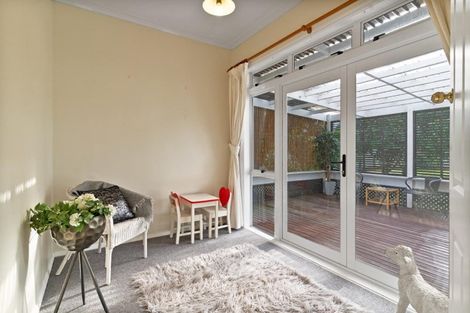 Photo of property in 59 Kent Street, Carterton, 5713