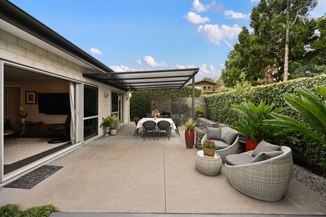Photo of property in 2/50 Kowhai Street, Hamilton Lake, Hamilton, 3204