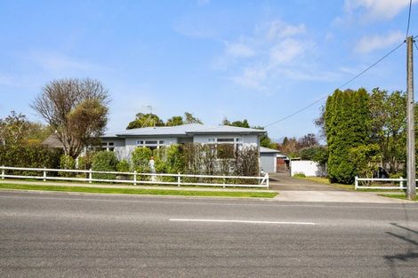 Photo of property in 162 Weraroa Road, Levin, 5510