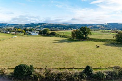 Photo of property in 522 Allanton Road, Outram, 9073