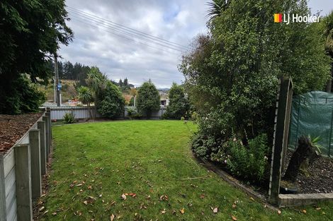 Photo of property in 86 Main South Road, Green Island, Dunedin, 9018