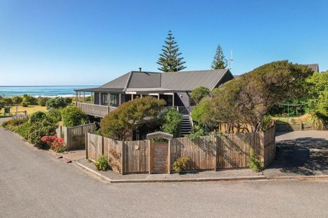 Photo of property in 1 Buxton Place, Gore Bay, Cheviot, 7383