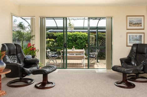 Photo of property in 9 Moffat Way, Bethlehem, Tauranga, 3110
