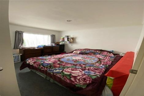 Photo of property in 41 Woodglen Road, Glen Eden, Auckland, 0602