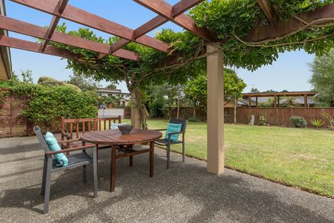 Photo of property in 90 Rowesdale Drive, Ohauiti, Tauranga, 3112