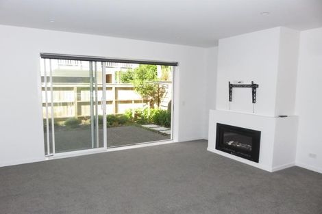 Photo of property in 56c Nicholson Road, Khandallah, Wellington, 6035