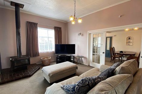 Photo of property in 34 Tennyson Street, Dannevirke, 4930