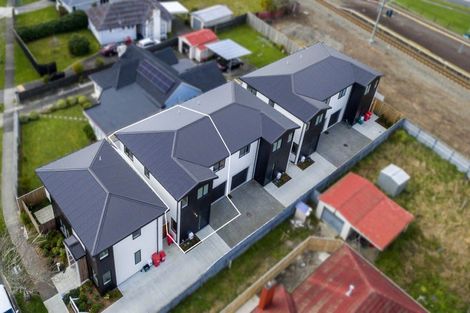 Photo of property in 17b Marion Street, Silverstream, Upper Hutt, 5019